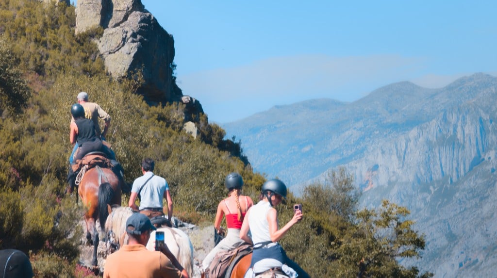 Grupo ascendiendo